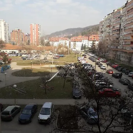 Divan شقة توزلا