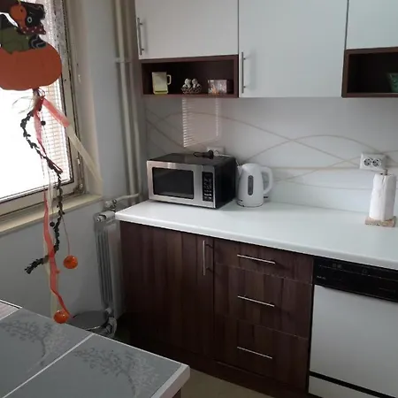 شقة Divan توزلا